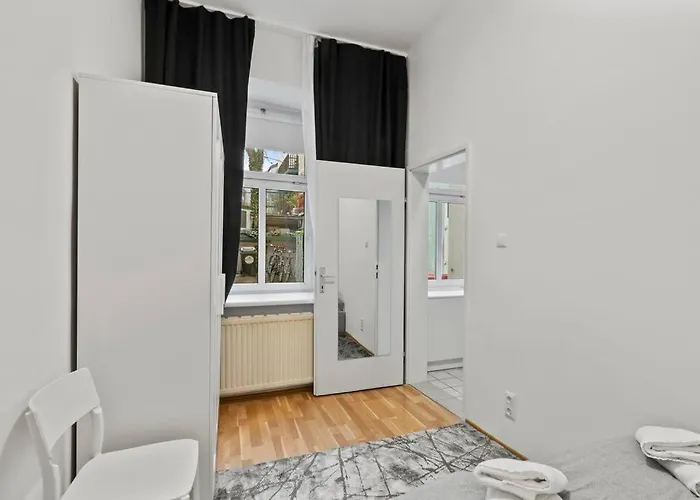 Апартаменти Modern Close To Center - 2br Відень